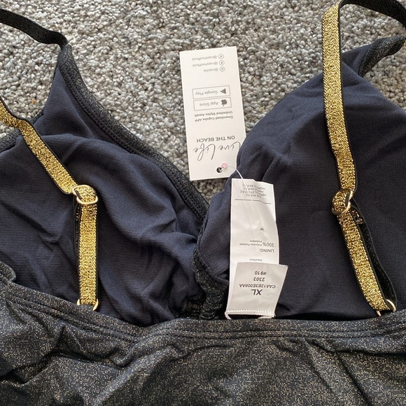 Swim - Picture 4 of 4